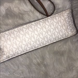 MK shoulder bag